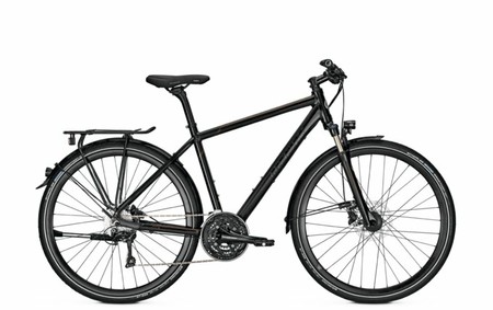 Ein Trekkingrad ist ein Fahrrad mit Vollausstattung und in der Regel 28-Zoll-Bereifung, die fr Straen und leichtes Gelnde (Schotter, Waldwege) ausgelegt ist.